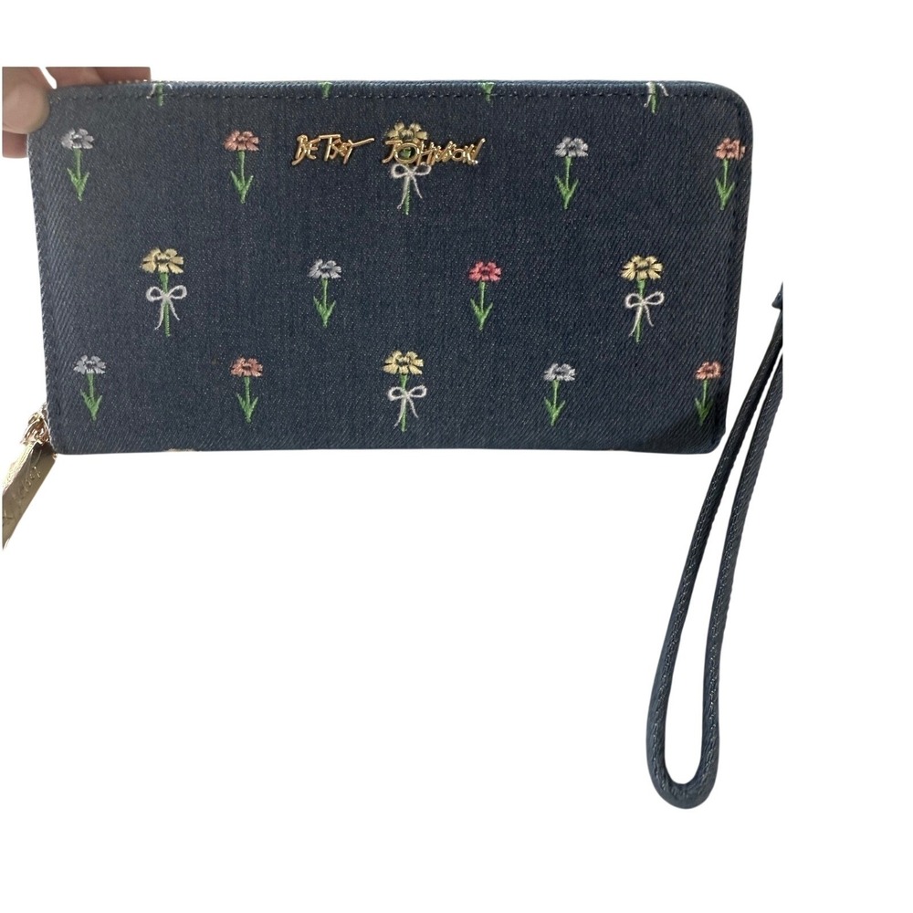 Betsey‎ Johnson Denim Wallet Wristlet Floral Embroidered Y2K Kitschy Boho NWT
